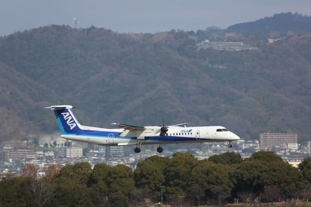 de Havilland Dash 8-400 (JA850A)