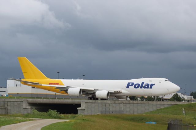 N855GT — - dhl ramp