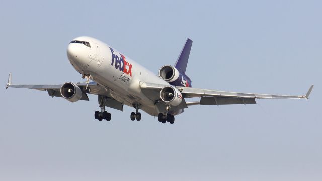 Boeing MD-11 —