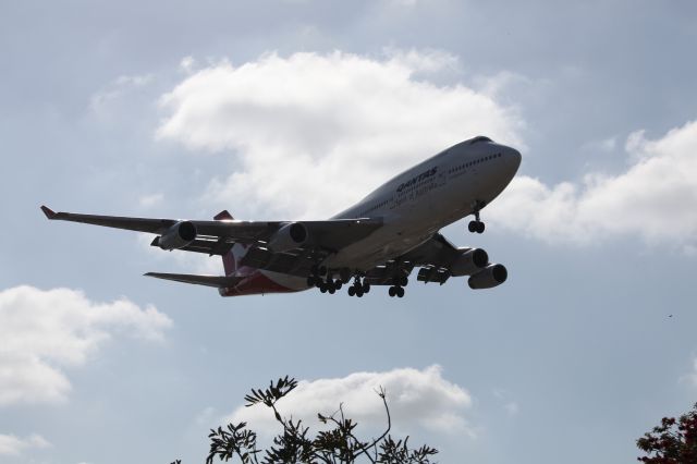 Boeing 747-400 (VH-OJL)