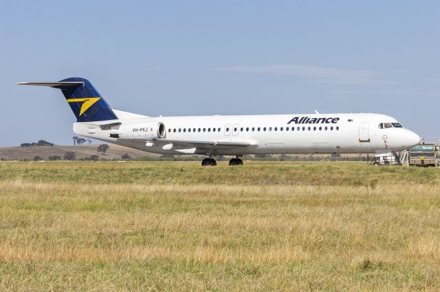 Fokker 100 (VH-FKJ) - Alliance (VH-FKJ) Fokker 100 at Wagga Wagga Airport.