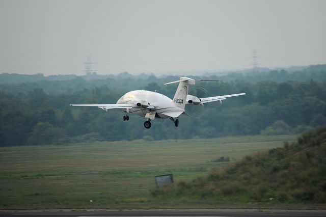 Piaggio P.180 Avanti (N780CA)