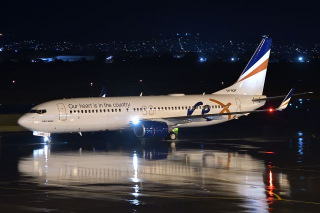 Boeing 737-800 (VH-RQP) - ADELAIDE AIRPORT, THURSDAY NIGHT MAY 5, 2022.