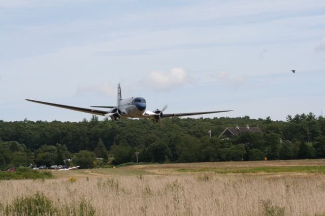 Douglas DC-3 (N922CA)