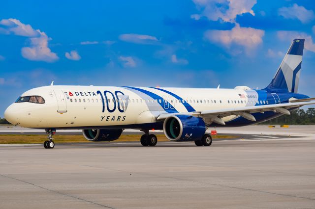 Airbus A321neo (N589DT) - Year: 2025br /Make: Airbusbr /Model: A321-271NXbr /Opby: Delta Air Linesbr /Notes: 100th Anniversary Livery