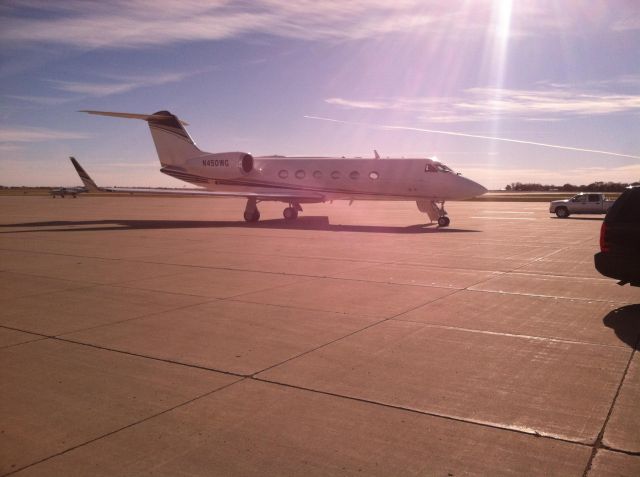 Gulfstream Aerospace Gulfstream IV (N450WG)