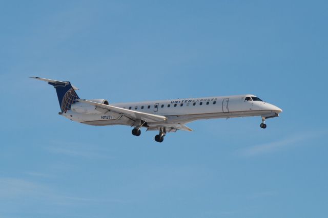 Embraer ERJ-135 (N11535) - Arriving Montreal-Trudeau