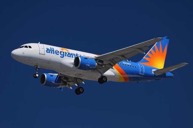 N313NV — - An Allegiant Air operated Airbus A319-100 series regional twin-jet on final approach to the Los Angeles International Airport, LAX, in Westchester, Los Angeles, California