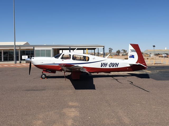 Mooney M-20 (VH-OVH) - Mooney M20R on apron outside Moomba terminal