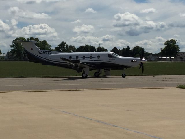 Pilatus PC-12 (N285SD)