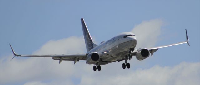 Boeing 737-700 (N27722)