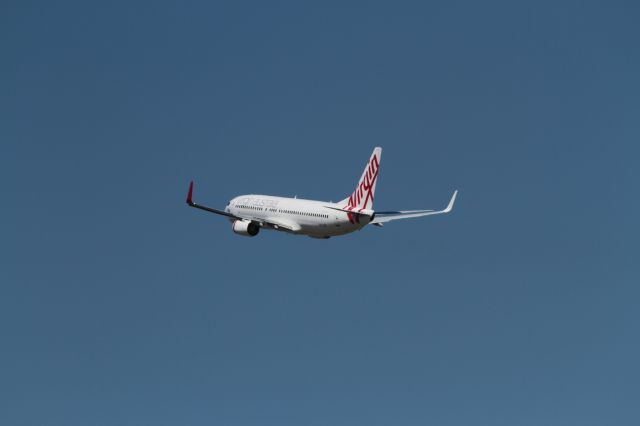 Boeing 737-800 (VH-VUY)