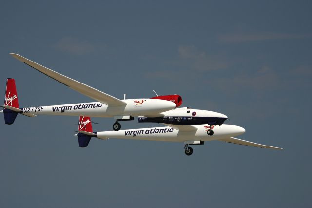 N277S — - Global Flyer on a fly by with the landing gear down at the EAA Fly In 7-28-2005