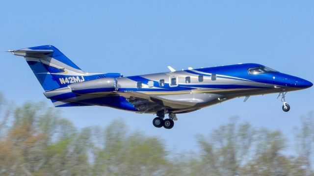 Pilatus PC-24 (N42MJ)