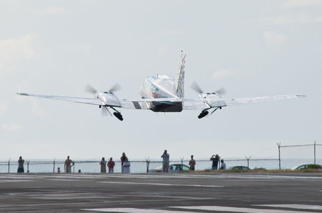 Cessna 402 (VP-AAN)