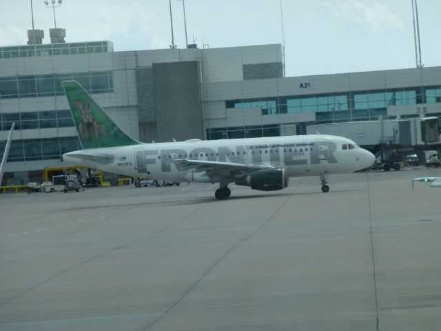 Airbus A320 (N803FR)