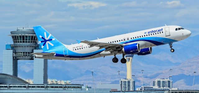 Airbus A320 (XA-MTO) - XA-MTO Interjet Airbus A320-214 s/n 4924 - McCarran International Airport (KLAS)br /Las Vegas, Nevadabr /Photo: TDelCorobr /April 5, 2019