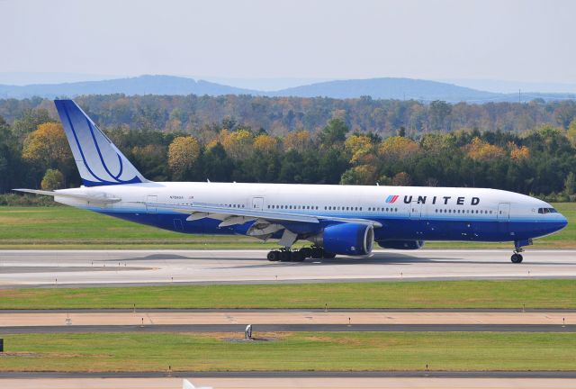 Boeing 777-200 (N769UA) - Seen at KIAD on 10/11/2010.