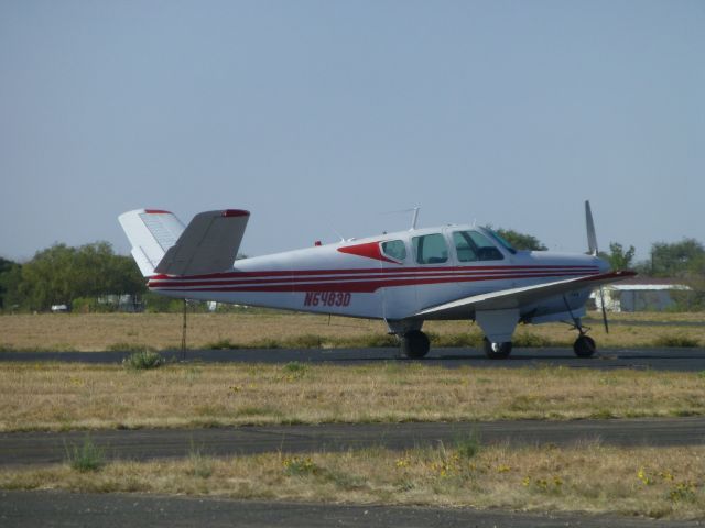 Beechcraft 35 Bonanza (N5483D)