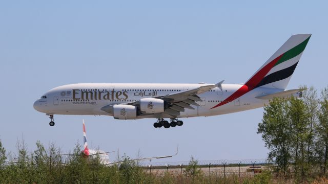 Airbus A380-800 (A6-EUS)