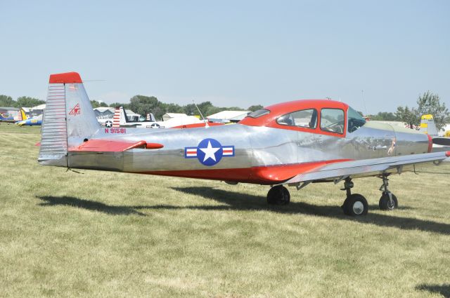 North American Navion (N91581)