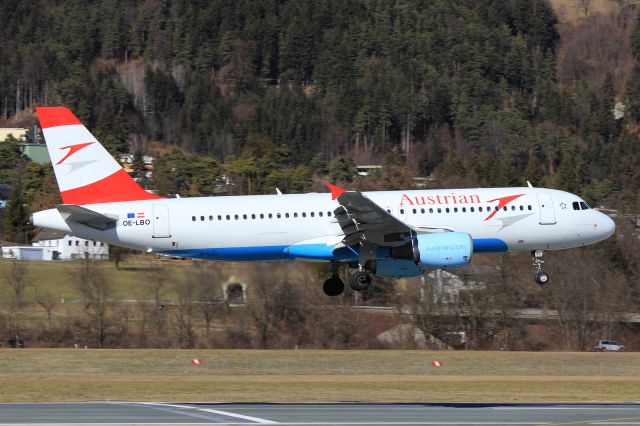 Airbus A320 (OE-LBO)