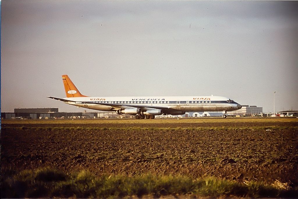 McDonnell Douglas DC-8-60 — - Viasa DC8-6 archief jaren 80