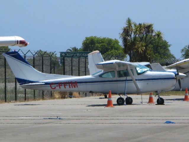 Cessna Skylane (C-FFIM)