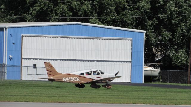 Piper Cherokee (N415GK)