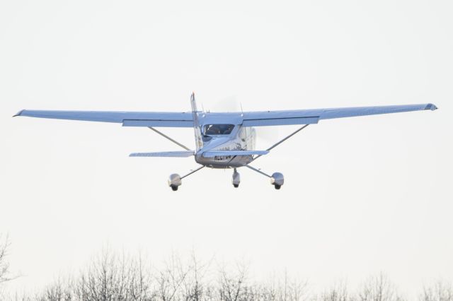 Cessna Skylane (N2270Q)