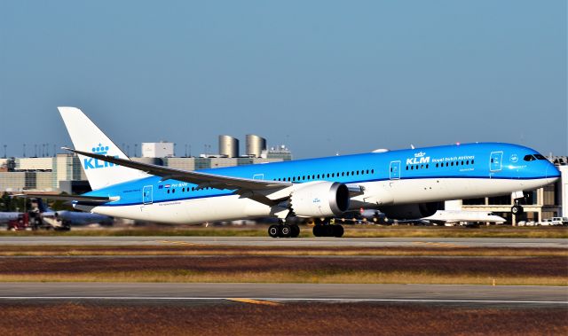 Boeing 787-9 Dreamliner (PH-BHN)