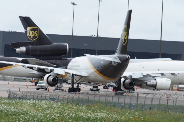 Airbus A300F4-600 (N744UP)