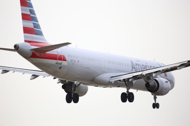 Airbus A321 (N172US)