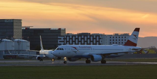 Airbus A320 (OE-LBV)