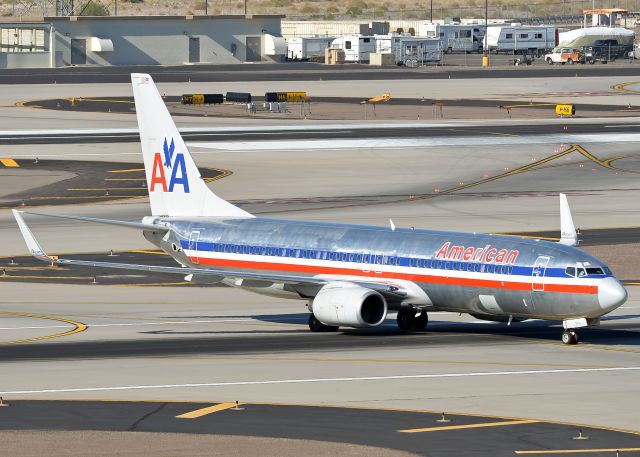 Boeing 737-800 (N931AN)