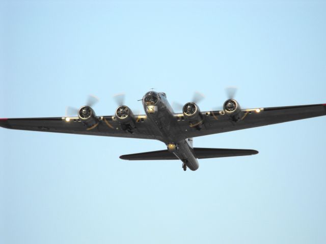 Boeing B-17 Flying Fortress (N5017N) - Aluminum Overcast departing for an evening flight during Sun N Fun 2015