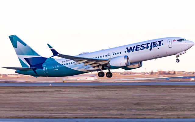 Boeing 737 MAX 8 (C-FZWS)