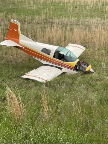 Grumman Tr2 (N917BR) - Runway excursion 