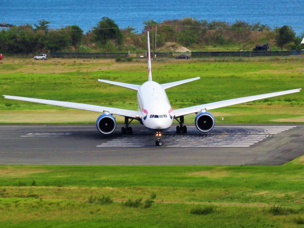 Boeing 777-200 (G-VIIY)