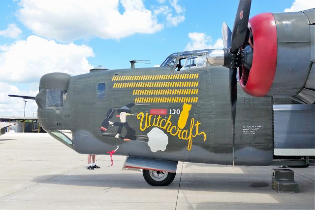 Consolidated B-24 Liberator (25-2534) - 07/30/19