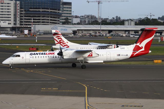de Havilland Dash 8-400 (VH-LQB) - on 3 May 2017