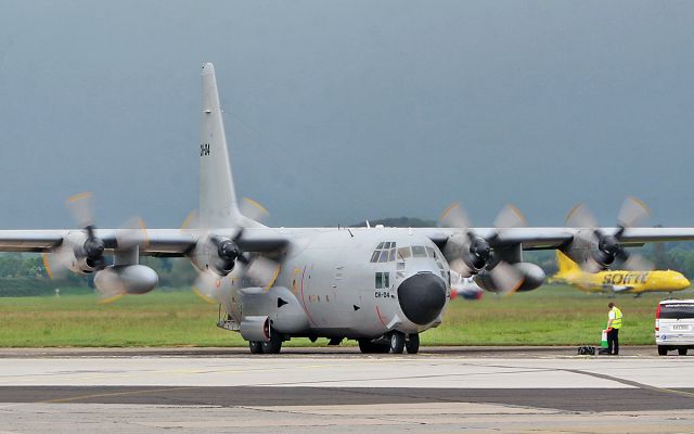 Lockheed C-130 Hercules — - "baf649" belgian air force c-130h ch-04 at shannon 23/5/19.