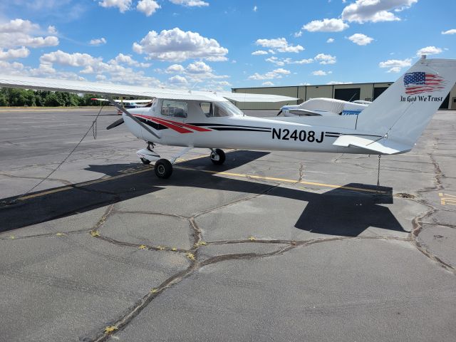Cessna Commuter (N2408J)
