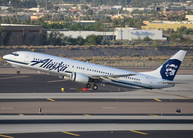 Boeing 737-900 (N303AS)