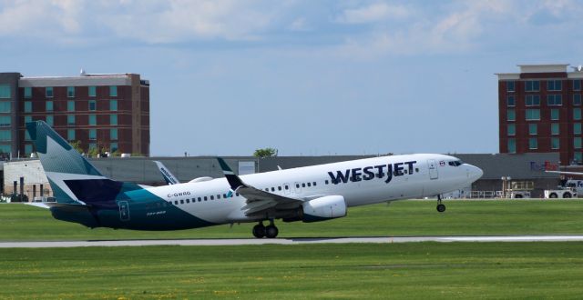Boeing 737-800 (C-GWRG) - Shown here on departure is a 2012 Westjet Airlines Boeing 737-8CT in the Spring of 2024.