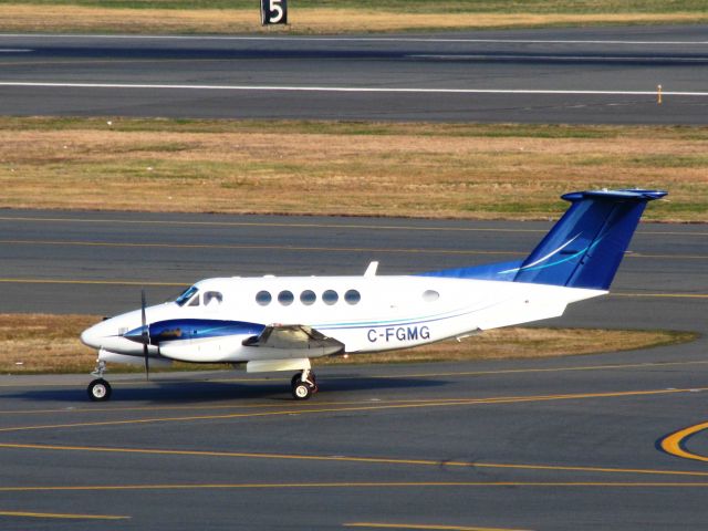 Beechcraft Super King Air 200 (C-FGMG)