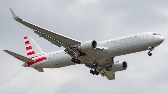 BOEING 767-300 (N395AN) - A former American Airlines 767-300 flies into Wilmington after being bought for a cargo conversion, likely for Prime Air.