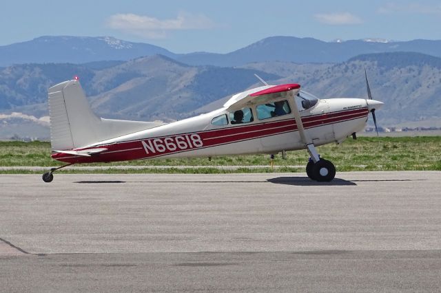 Cessna Skywagon 180 (N66618)