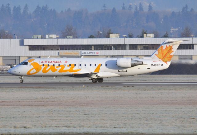 Canadair Regional Jet CRJ-200 (C-GKEM)