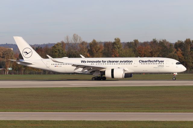 Airbus A350-900 (D-AIVD)